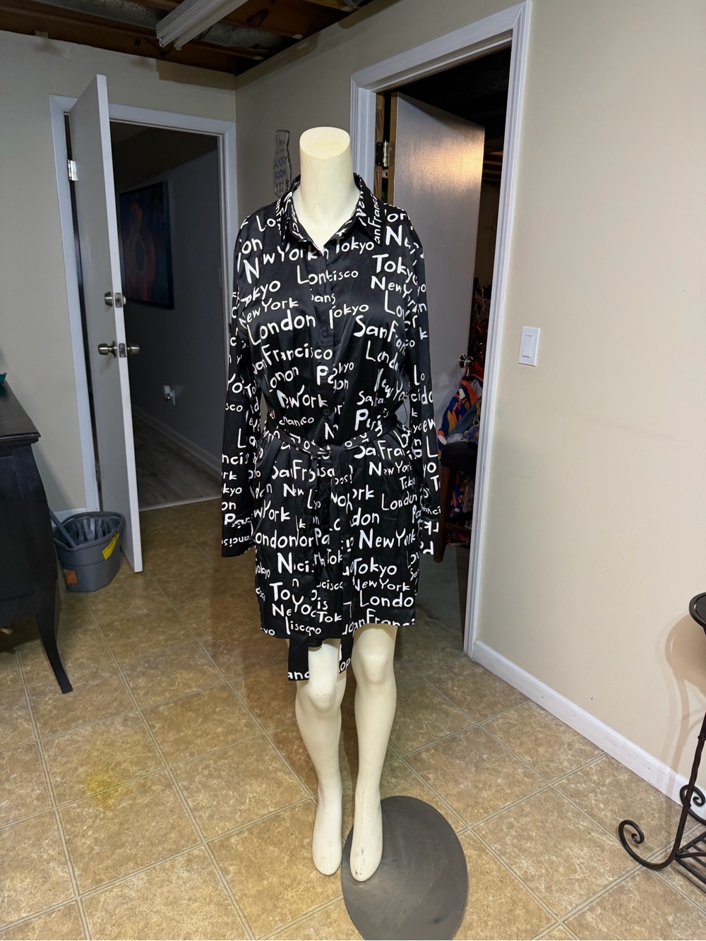 AKIRA Black Long Sleeve Shirt Dress with White City Text Print